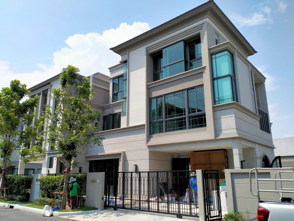 งานบ้านประตูหน้าต่างบานเลื่อน uPVC สีดำ